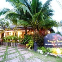 Отель Bangtao Beach Chalet в городе Чернгталай, Таиланд