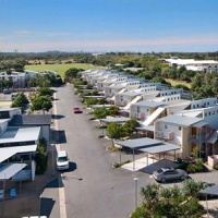 Отель Mainwaring Apartments Casuarina Beach Kingscliff в городе Касуарина, Австралия
