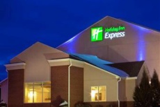 Отель Holiday Inn Express O'Neill в городе О'нейлл, США