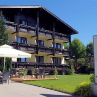 Отель Bernhofer Hotel-Pension в городе Целль-ам-Зе, Австрия