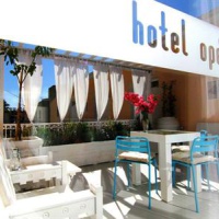 Отель Hotel Opera Larnaca в городе Ларнака, Кипр