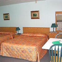 Отель Condotel Motel Canadien в городе Сент-Анн-де-Бопре, Канада