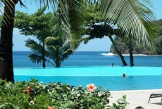 Отель Tahiti Pearl Beach Resort в городе Арв, Французская Полинезия