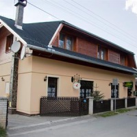 Отель Penzion u Hromadov в городе Цицмани, Словакия