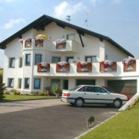 Отель Pfoser Pension в городе Ульриксберг, Австрия