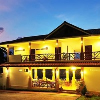 Отель Samprasob Resort в городе Сангкхла Бури, Таиланд