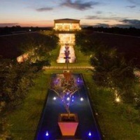Отель Courtyard Victoria Falls в городе Ливингстон, Замбия