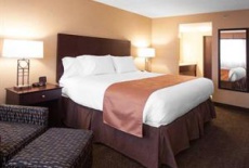 Отель Comfort Inn & Suites Wadsworth в городе Уодсворт, США