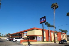 Отель Howard Johnson Inn and Suites San Diego Area Chula Vista в городе Чула Виста, США