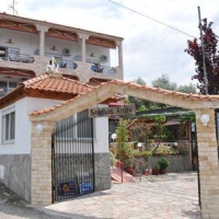Отель Family Hotel Studios Anny в городе Скала Каллирахис, Греция