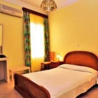 Отель Sea Colours Rooms & Apartments в городе Эрмуполис, Греция