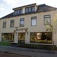 Отель Van Der Valk Hotel Hardegarijp в городе Хардегарейп, Нидерланды