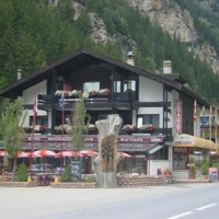 Отель Hotel zum Fravler St Niklaus в городе Санкт-Никлаус, Швейцария