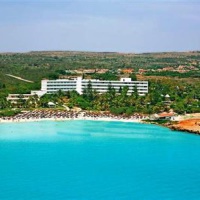 Отель Nissi Beach Holiday Resort в городе Айя-Напа, Кипр
