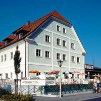 Отель Hotel-Gasthof Goldenes Schiff в городе Энгельхартсцелль-на-Дунае, Австрия