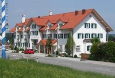 Отель Landhotel Klostermaier Icking в городе Иккинг, Германия