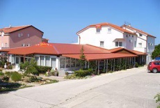 Отель Pansion Comfort Sidro в городе Brusane, Хорватия