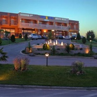 Отель Ambassador Hotel Thessaloniki в городе Плагиари, Греция