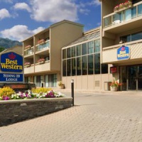 Отель BEST WESTERN PLUS Siding 29 Lodge в городе Банф, Канада