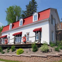 Отель Capitainerie du Passant в городе Гранд-Пиль, Канада
