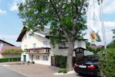 Отель Pension Knoll Schorfling am Attersee в городе Шёрфлинг-ам-Аттерзее, Австрия