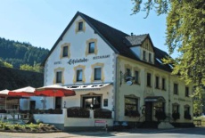 Отель Hotel Restaurant Eifelstube в городе Кирксар, Германия