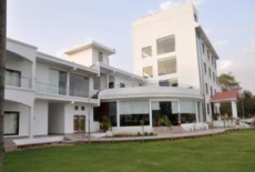 Отель The Elegance Resort в городе Читторгарх, Индия
