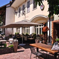 Отель Hotel und Restaurant zum Hirschen в городе Бётштайн, Швейцария