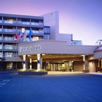 Отель Sheraton Vancouver Airport Hotel в городе Ричмонд, Канада