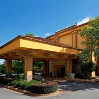 Отель Holiday Inn Express Forsyth в городе Форсайт, США