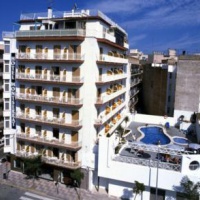 Отель Montserrat Blanes в городе Бланес, Испания