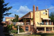 Отель Villa Bora-Bora в городе Силвиш, Португалия