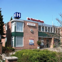 Отель Hotel De Pleisterplaats Ten Boer в городе Тен-Бур, Нидерланды