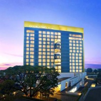 Отель DoubleTree by Hilton Hotel Jakarta - Diponegoro в городе Джакарта, Индонезия