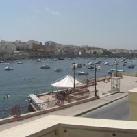 Отель 2 Bedroom Seafront Apartment в городе Марсаскала, Мальта