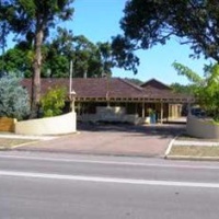 Отель Glades Motor Inn в городе Уой-Уой, Австралия