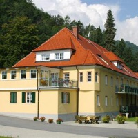 Отель Gaestehaus Kleindienst в городе Дойчландсберг, Австрия
