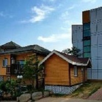 Отель Fullhouse Pension в городе Коджи, Южная Корея