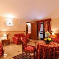 Отель Best Western Hotel Riviera Fiumicino в городе Фьюмичино, Италия