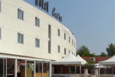 Отель Le Cetus в городе Сент-Онес, Франция