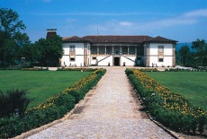 Отель Casa Da Tojeira в городе Кабесейраш-ди-Башту, Португалия