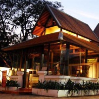 Отель Parn Dhevi Riverside Resort Nakhon Pathom в городе Сам-Пхран, Таиланд