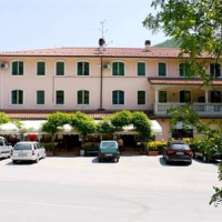 Отель Albergo Ristorante Sterlina в городе Кастильоне-дей-Пеполи, Италия