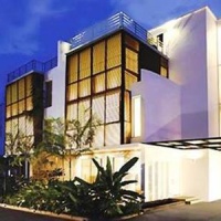 Отель The Lantern Resort And Residence Phuket в городе Si Sunthon, Таиланд