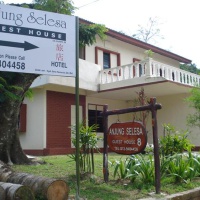 Отель Anjung Selesa Guest House в городе Куантан, Малайзия