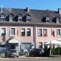 Отель Hotel Am Ufer в городе Тиер, Германия