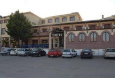 Отель Hotel Complejo El 402 Iznalloz в городе Иснальос, Испания
