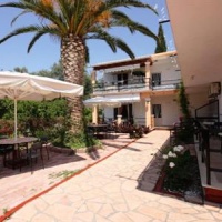 Отель Kostas Apartments в городе Агиос-Георгиос, Греция