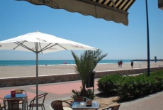 Отель Beach 1' Valencia 15'Terrace.Pool в городе Сегарт, Испания