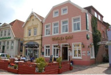 Отель Wieting's Hotel в городе Эзенс, Германия